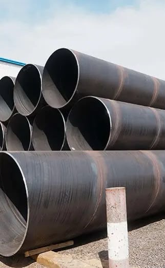Carbon steel pipe stacked in the yard